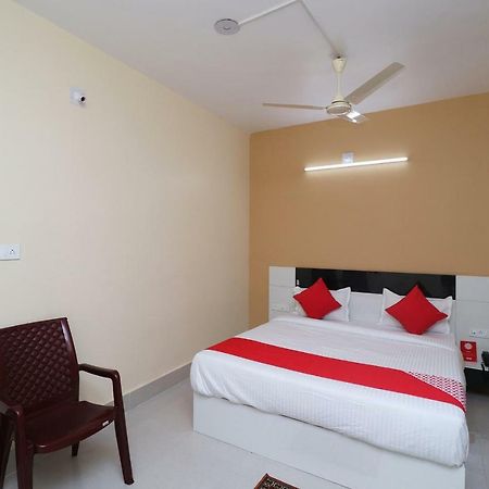 Oyo 35736 Shree Jagannath Lodge 普里 外观 照片