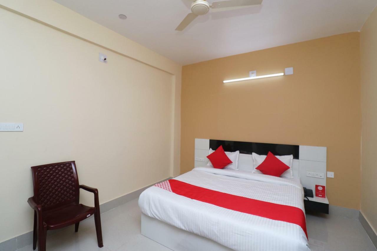 Oyo 35736 Shree Jagannath Lodge 普里 外观 照片