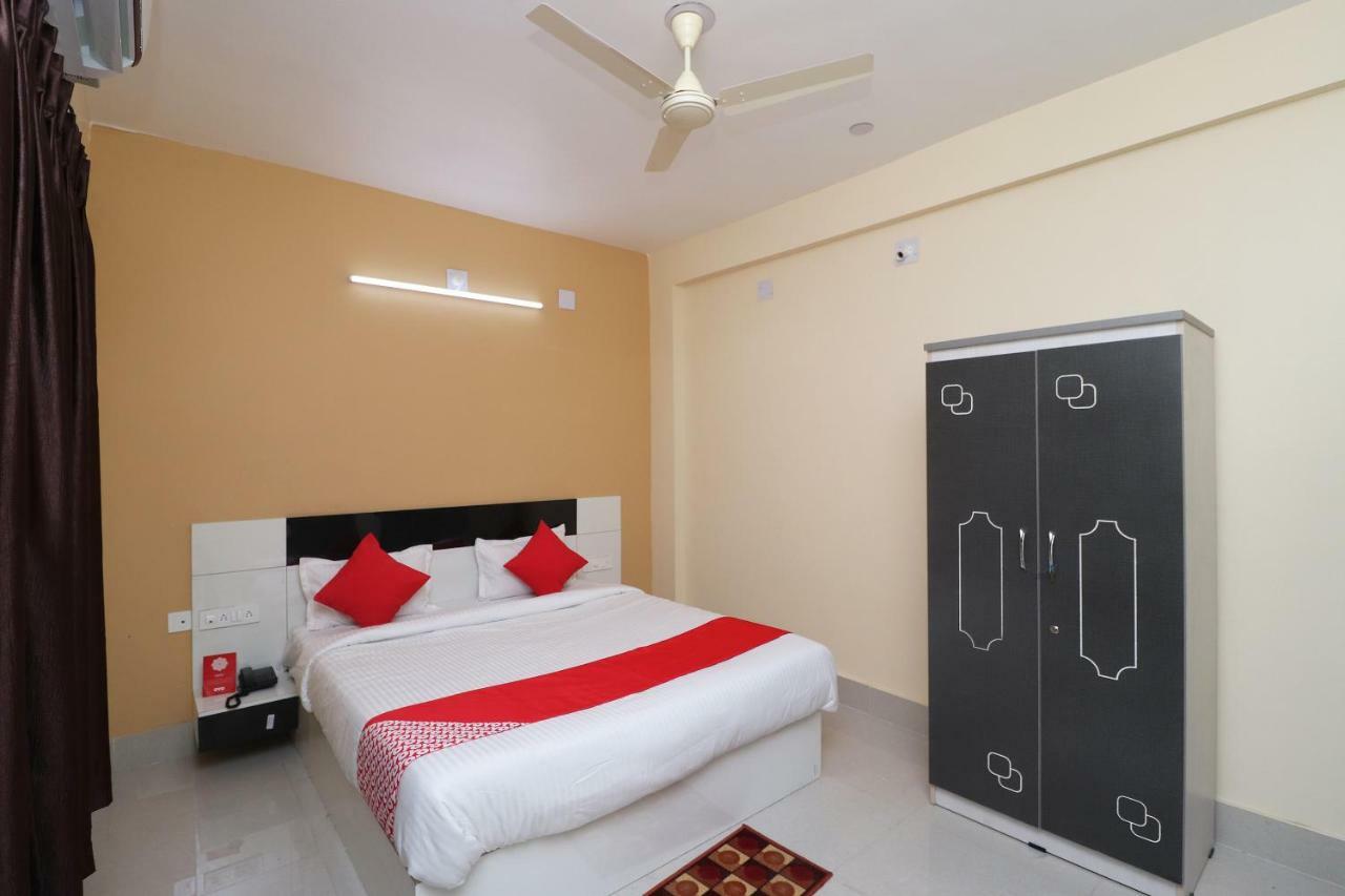 Oyo 35736 Shree Jagannath Lodge 普里 外观 照片