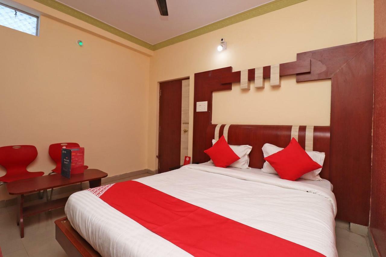 Oyo 35736 Shree Jagannath Lodge 普里 外观 照片